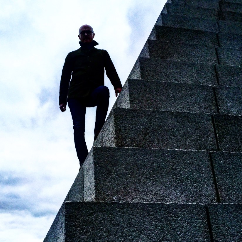 4227C573-27A1-4C1C-8121-831533762711